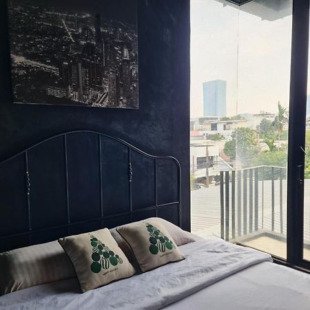 Auberge de jeunesse The Local Ari à Bangkok Extérieur photo